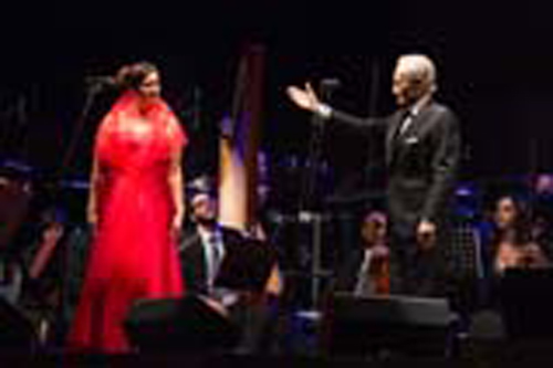 Antonella Rondinone in concerto con Jos Carreras