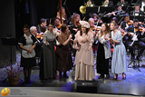 Antonella Rondinone in My Fair Lady, ruolo Elisa Doolittle