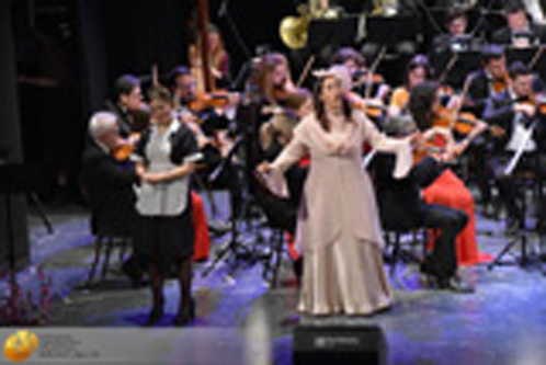 Antonella Rondinone in My Fair Lady, ruolo Elisa Doolittle
